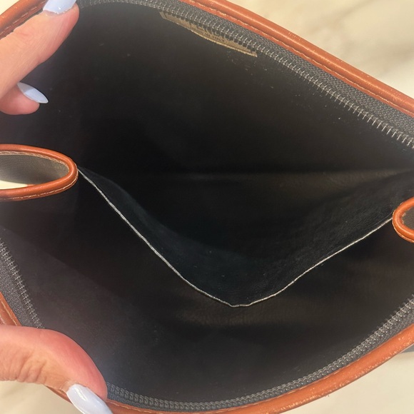 Fendi Penquin Clutch - Picture 9 of 10